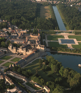 E-Billet 1 Visite CHÂTEAU DE FONTAINEBLEAU Tarif à partir de 26 ans